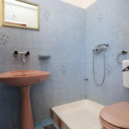 Kabli 10225a * Brijesta